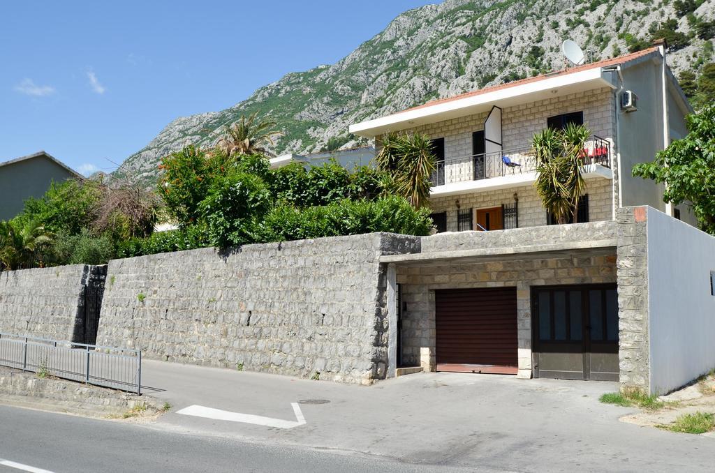 Apartments Ceklin Kotor Exterior foto